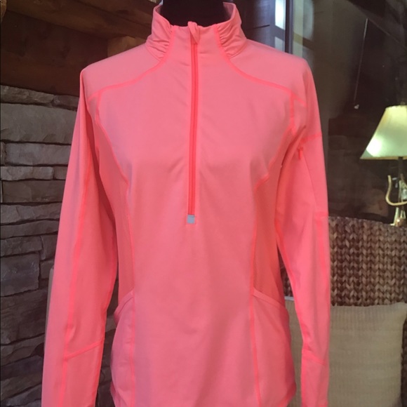 Lucy Top - Picture 2 of 8